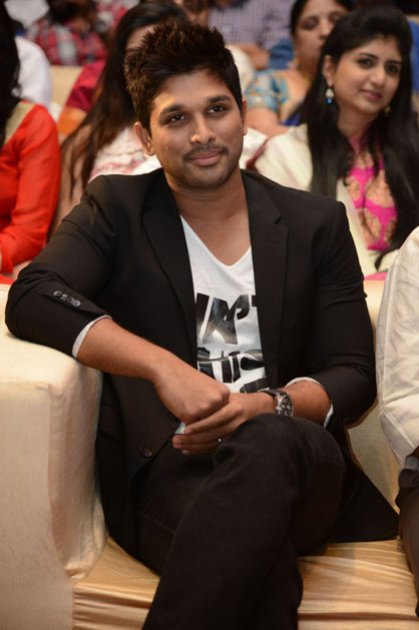 Race-Gurram-Movie-Audio-Launch